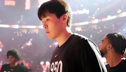 世界杯直播app官方下载安装中心-NBA中国官网：杨瀚森最近有个“不成文义务”，给伤员当“陪练”